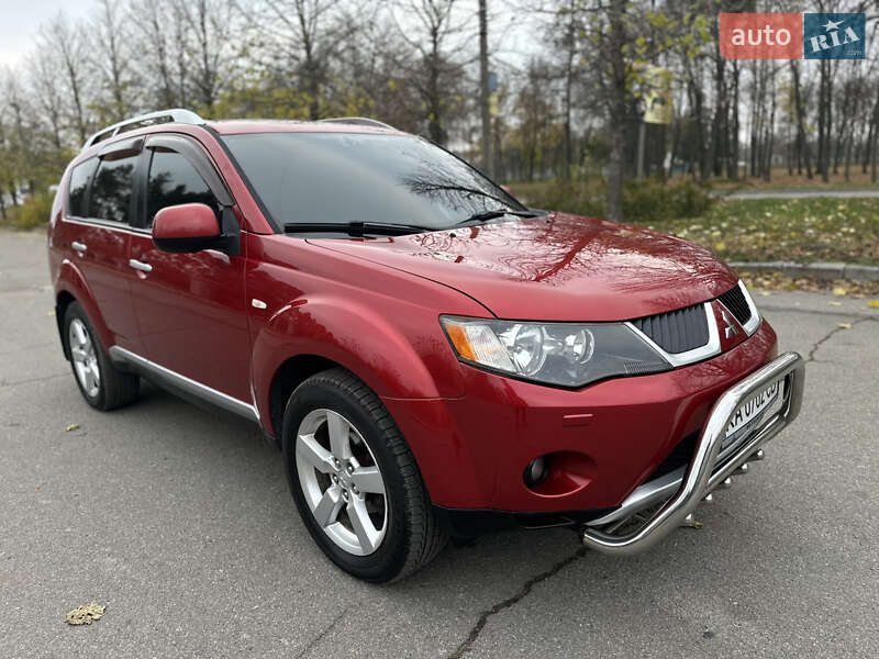 Внедорожник / Кроссовер Mitsubishi Outlander 2008 в Умани