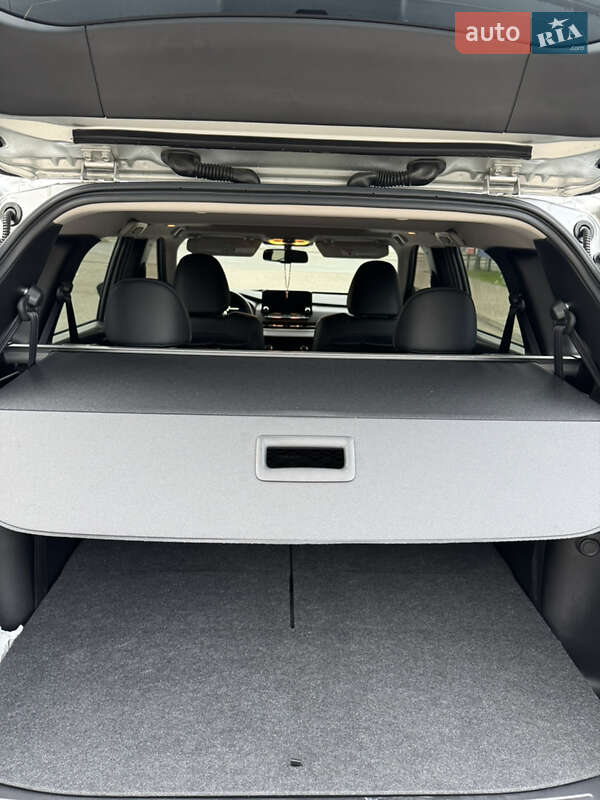 Позашляховик / Кросовер Mitsubishi Outlander 2024 в Рівному