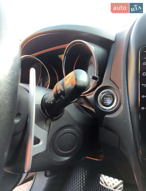 Позашляховик / Кросовер Mitsubishi Outlander 2016 в Лубнах