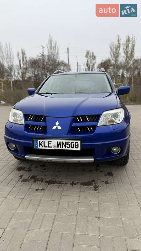 Позашляховик / Кросовер Mitsubishi Outlander 2006 в Краматорську фото 3 Позашляховик / Кросовер Mitsubishi Outlander 2006 в Краматорську