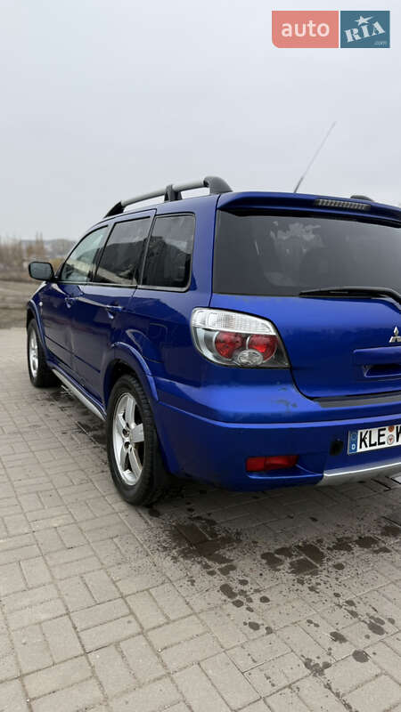 Позашляховик / Кросовер Mitsubishi Outlander 2006 в Краматорську фото 14 Позашляховик / Кросовер Mitsubishi Outlander 2006 в Краматорську