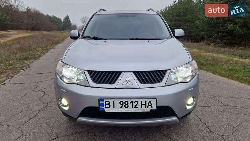 Внедорожник / Кроссовер Mitsubishi Outlander 2007 в Кременчуге