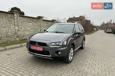 Внедорожник / Кроссовер Mitsubishi Outlander 2010 в Хмельницком