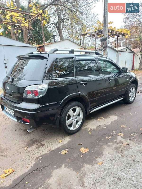 Внедорожник / Кроссовер Mitsubishi Outlander 2006 в Одессе фото 6 Внедорожник / Кроссовер Mitsubishi Outlander 2006 в Одессе