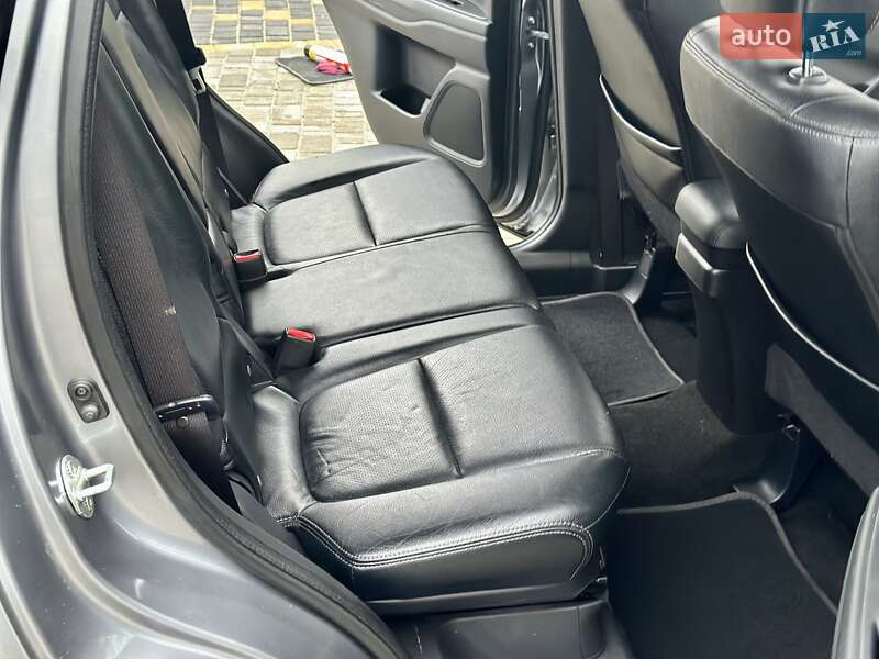 Внедорожник / Кроссовер Mitsubishi Outlander 2013 в Вараше фото 50 Внедорожник / Кроссовер Mitsubishi Outlander 2013 в Вараше