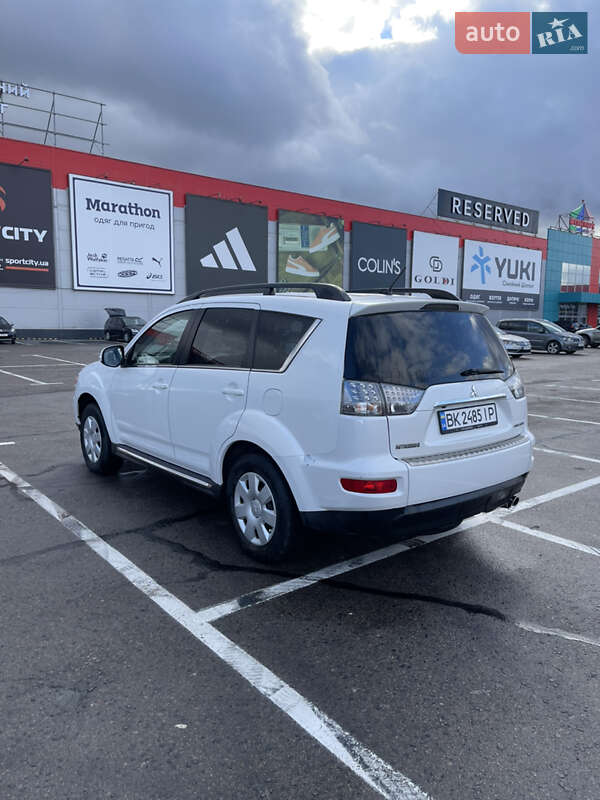 Позашляховик / Кросовер Mitsubishi Outlander 2010 в Рівному фото 13 Позашляховик / Кросовер Mitsubishi Outlander 2010 в Рівному