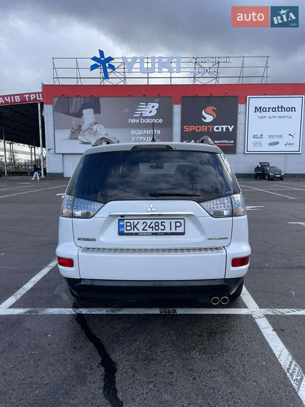 Позашляховик / Кросовер Mitsubishi Outlander 2010 в Рівному фото 15 Позашляховик / Кросовер Mitsubishi Outlander 2010 в Рівному