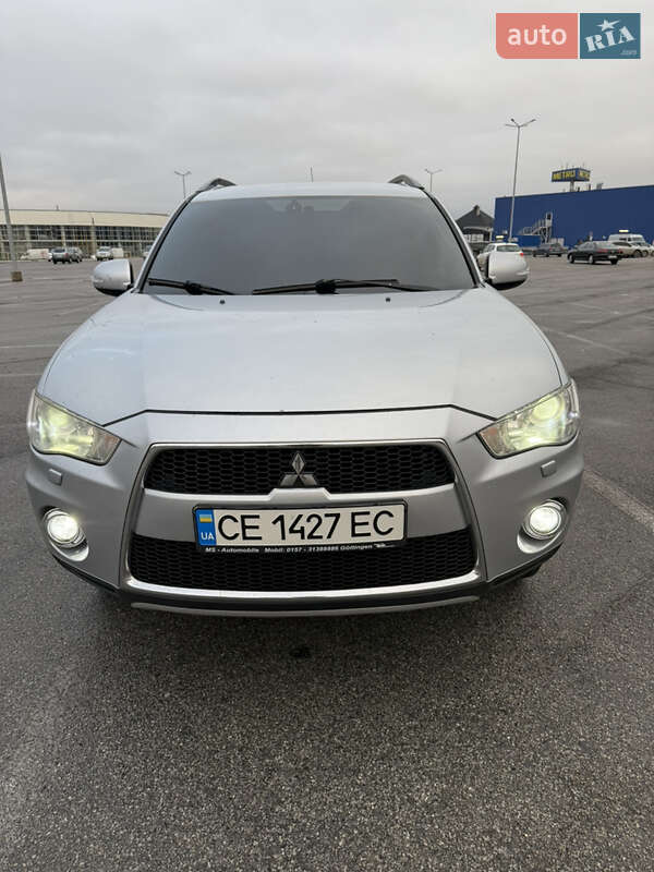 Внедорожник / Кроссовер Mitsubishi Outlander 2012 в Черновцах фото 2 Внедорожник / Кроссовер Mitsubishi Outlander 2012 в Черновцах