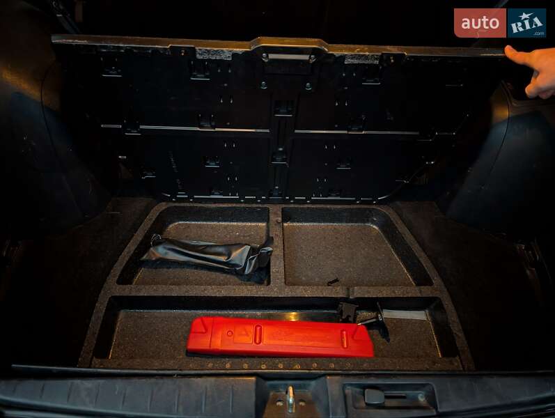 Внедорожник / Кроссовер Mitsubishi Outlander 2010 в Львове фото 13 Внедорожник / Кроссовер Mitsubishi Outlander 2010 в Львове