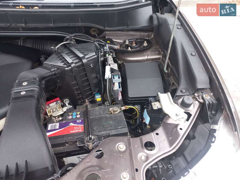 Позашляховик / Кросовер Mitsubishi Outlander 2010 в Луцьку фото 23 Позашляховик / Кросовер Mitsubishi Outlander 2010 в Луцьку