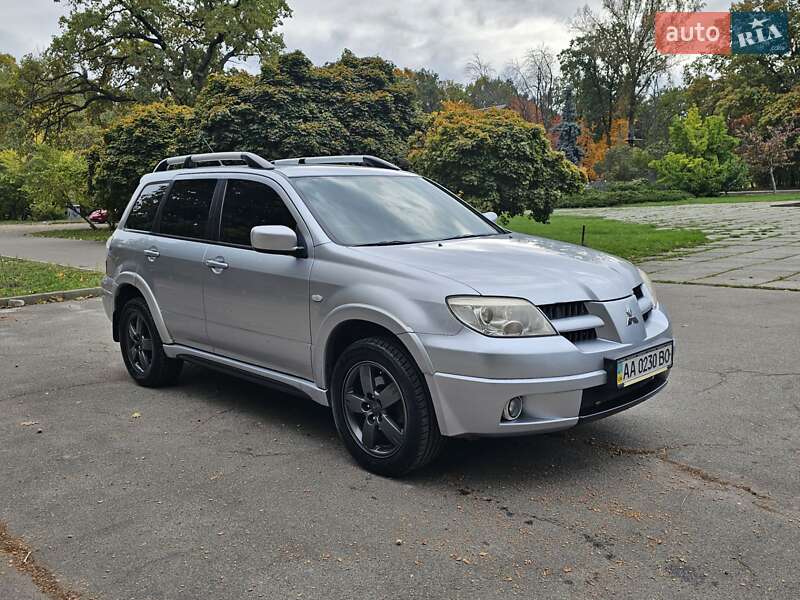 Внедорожник / Кроссовер Mitsubishi Outlander 2008 в Киеве фото 6 Внедорожник / Кроссовер Mitsubishi Outlander 2008 в Киеве