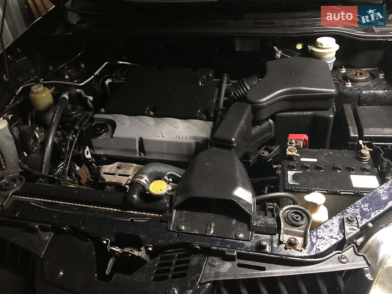 Внедорожник / Кроссовер Mitsubishi Outlander 2007 в Харькове