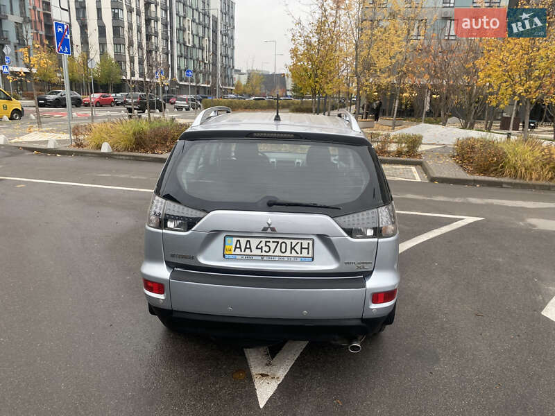 Внедорожник / Кроссовер Mitsubishi Outlander 2010 в Киеве фото 11 Внедорожник / Кроссовер Mitsubishi Outlander 2010 в Киеве