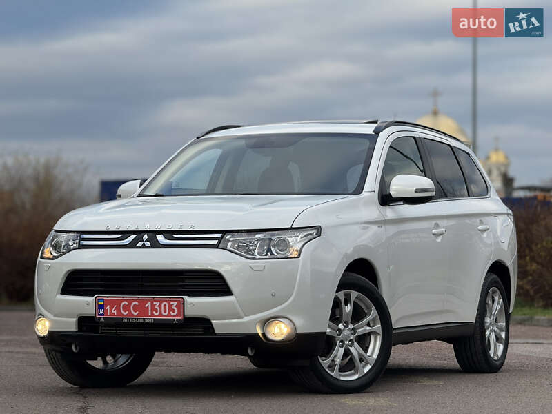 Внедорожник / Кроссовер Mitsubishi Outlander 2014 в Трускавце