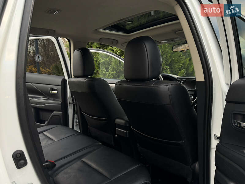 Внедорожник / Кроссовер Mitsubishi Outlander 2014 в Трускавце