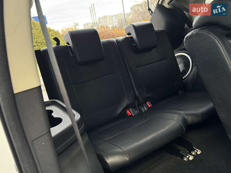 Внедорожник / Кроссовер Mitsubishi Outlander 2014 в Трускавце