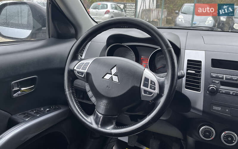Позашляховик / Кросовер Mitsubishi Outlander 2007 в Стрию