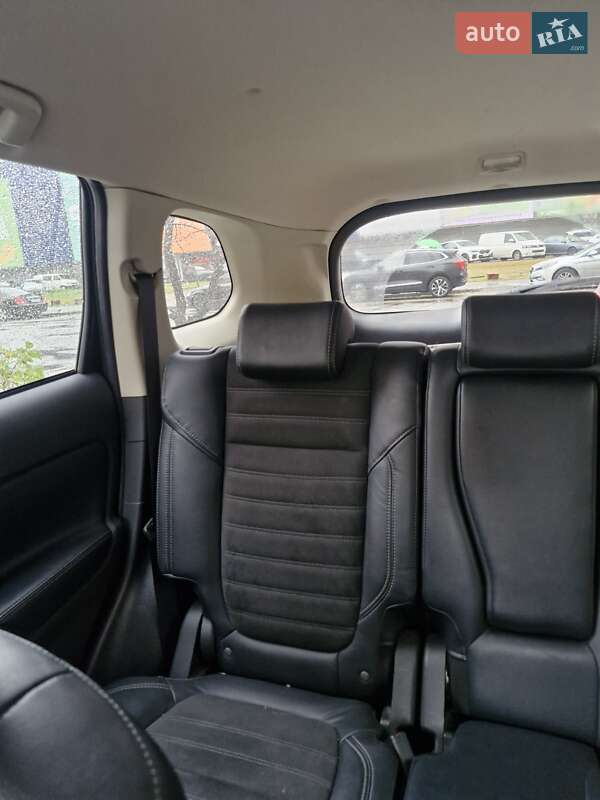 Позашляховик / Кросовер Mitsubishi Outlander 2022 в Києві