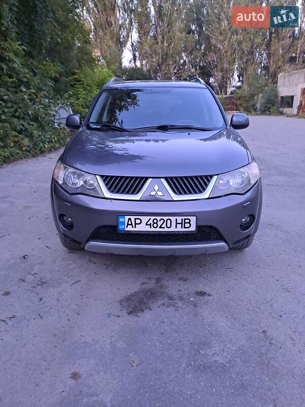 Внедорожник / Кроссовер Mitsubishi Outlander 2009 в Запорожье
