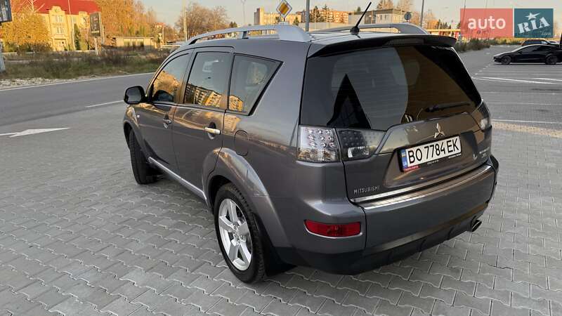 Внедорожник / Кроссовер Mitsubishi Outlander 2008 в Тернополе