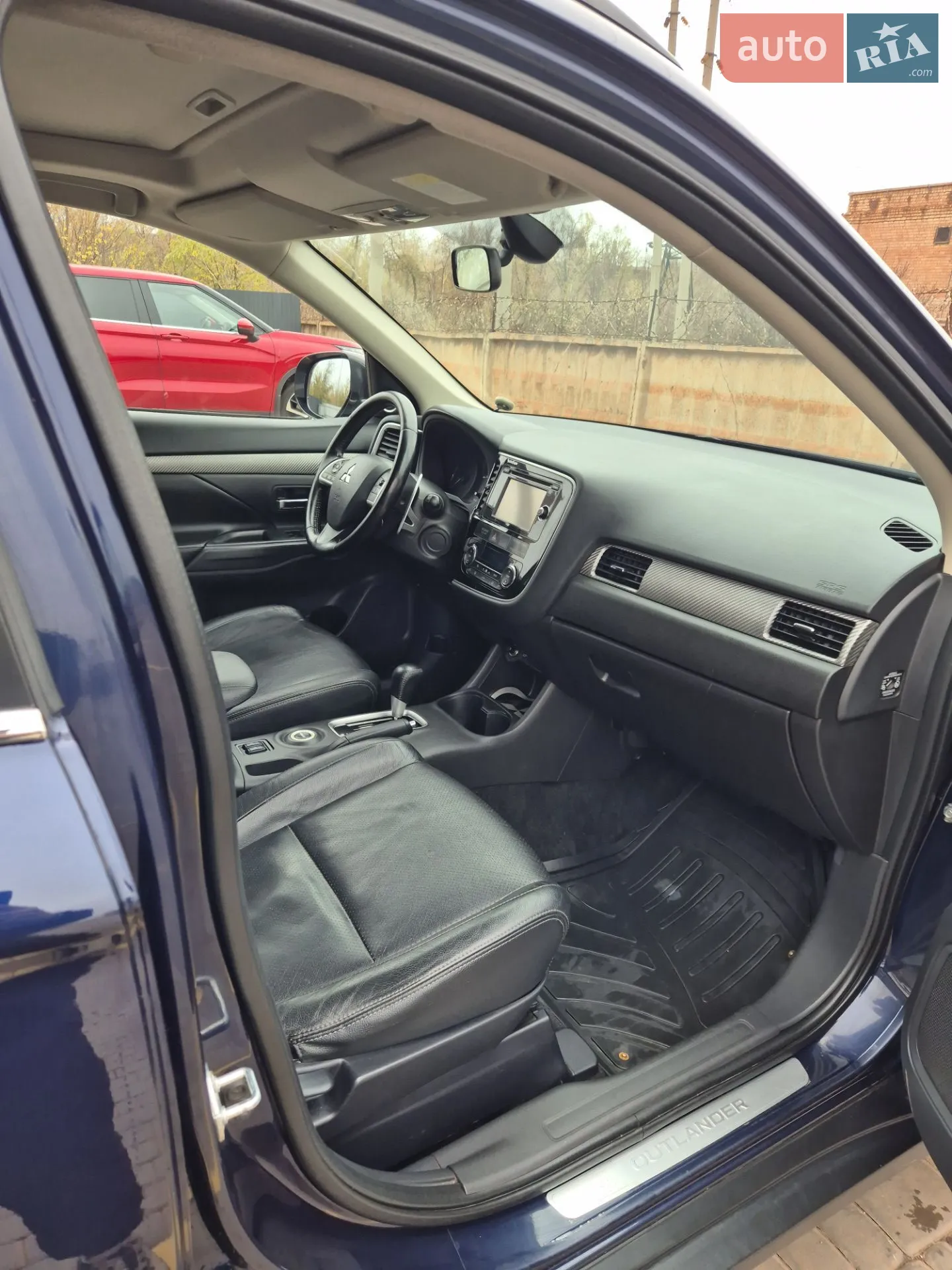 2013 Mitsubishi Outlander - мініатюра 9