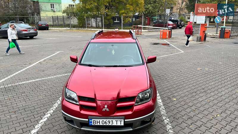 Внедорожник / Кроссовер Mitsubishi Outlander 2004 в Одессе