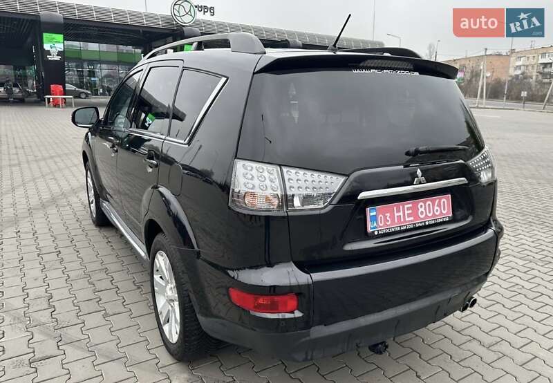 Позашляховик / Кросовер Mitsubishi Outlander 2011 в Луцьку фото 19 Позашляховик / Кросовер Mitsubishi Outlander 2011 в Луцьку
