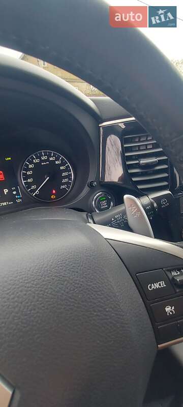 Внедорожник / Кроссовер Mitsubishi Outlander 2012 в Белгороде-Днестровском