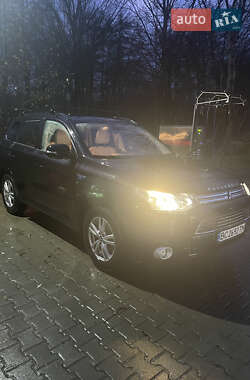 Внедорожник / Кроссовер Mitsubishi Outlander 2014 в Бориславе