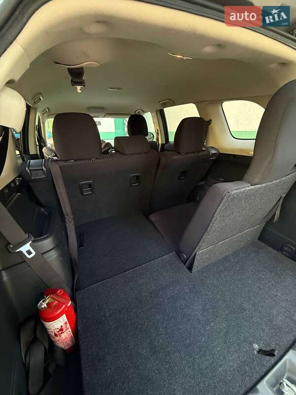 Позашляховик / Кросовер Mitsubishi Outlander 2018 в Києві