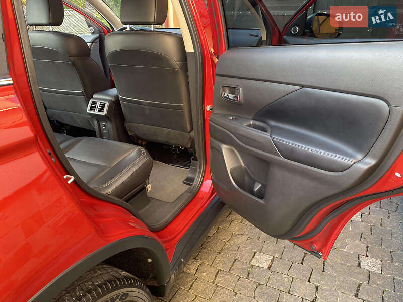 Внедорожник / Кроссовер Mitsubishi Outlander 2019 в Хмельницком фото 39 Внедорожник / Кроссовер Mitsubishi Outlander 2019 в Хмельницком