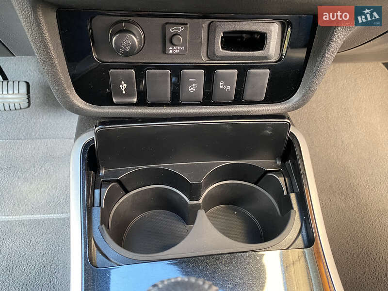 Внедорожник / Кроссовер Mitsubishi Outlander 2019 в Хмельницком фото 50 Внедорожник / Кроссовер Mitsubishi Outlander 2019 в Хмельницком