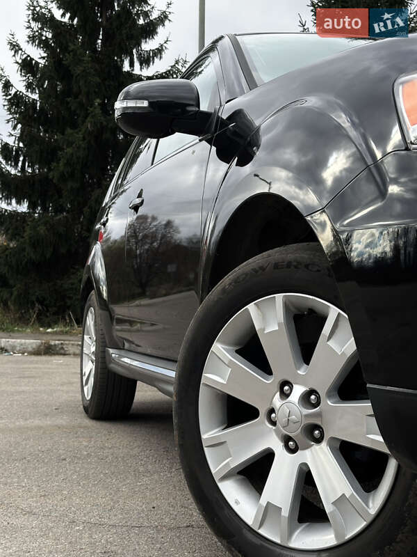 Позашляховик / Кросовер Mitsubishi Outlander 2011 в Бердичеві