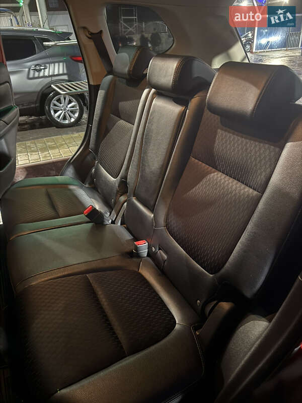 Внедорожник / Кроссовер Mitsubishi Outlander 2014 в Тернополе