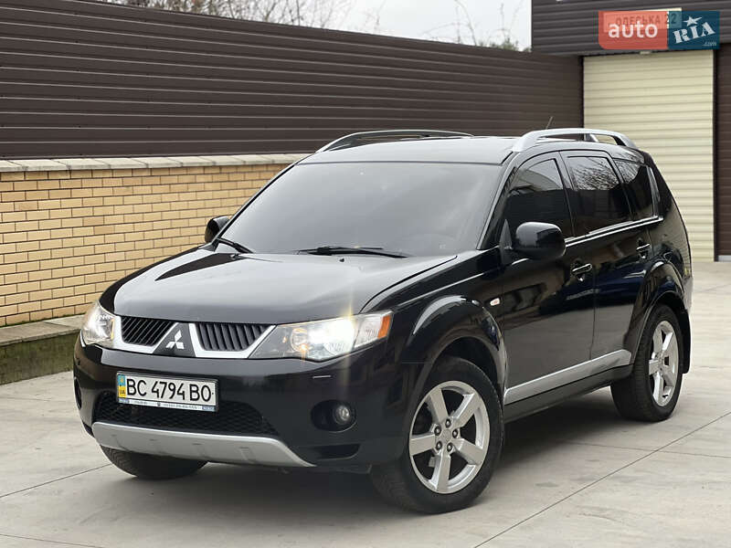Mitsubishi Outlander 2008