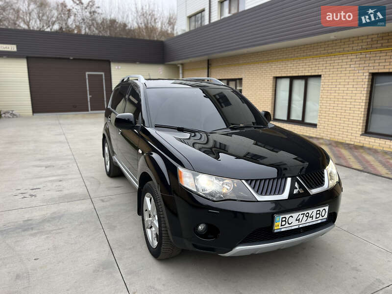 Внедорожник / Кроссовер Mitsubishi Outlander 2008 в Бердичеве фото 16 Внедорожник / Кроссовер Mitsubishi Outlander 2008 в Бердичеве