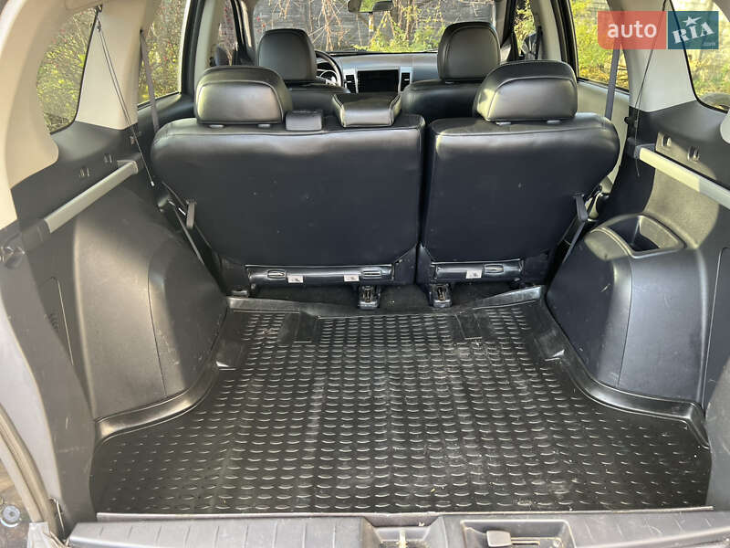 Внедорожник / Кроссовер Mitsubishi Outlander 2008 в Бердичеве фото 29 Внедорожник / Кроссовер Mitsubishi Outlander 2008 в Бердичеве