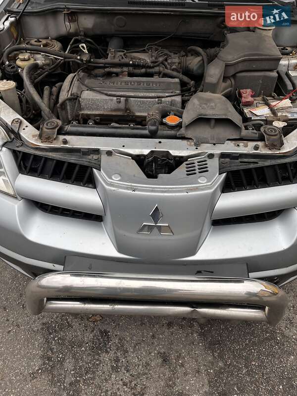 Внедорожник / Кроссовер Mitsubishi Outlander 2007 в Киеве фото 4 Внедорожник / Кроссовер Mitsubishi Outlander 2007 в Киеве