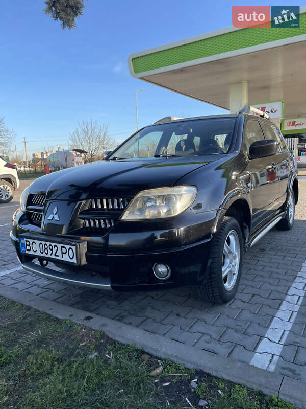 Позашляховик / Кросовер Mitsubishi Outlander 2008 в Буську