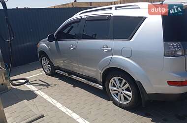 Внедорожник / Кроссовер Mitsubishi Outlander 2008 в Киеве