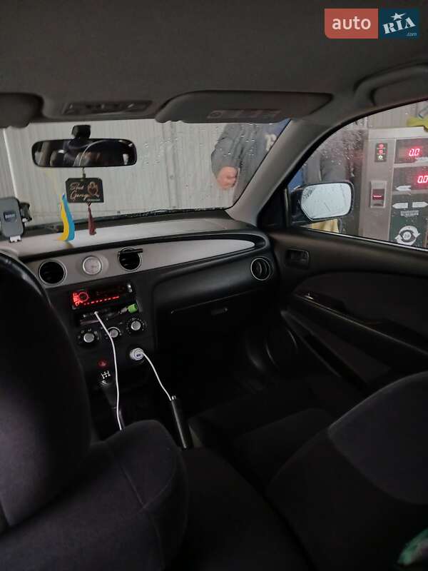 Внедорожник / Кроссовер Mitsubishi Outlander 2007 в Шаргороде фото 6 Внедорожник / Кроссовер Mitsubishi Outlander 2007 в Шаргороде