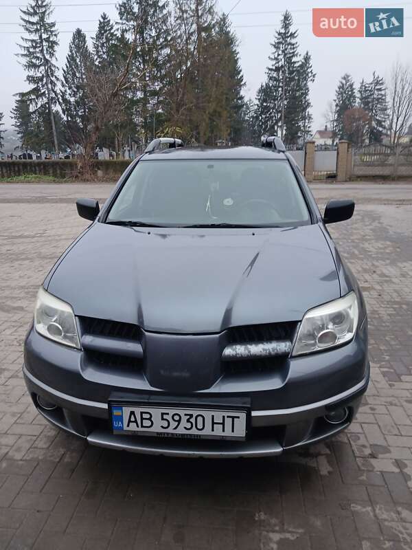 Внедорожник / Кроссовер Mitsubishi Outlander 2007 в Шаргороде фото Внедорожник / Кроссовер Mitsubishi Outlander 2007 в Шаргороде