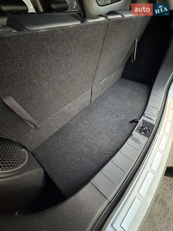 Позашляховик / Кросовер Mitsubishi Outlander 2012 в Сумах фото 16 Позашляховик / Кросовер Mitsubishi Outlander 2012 в Сумах