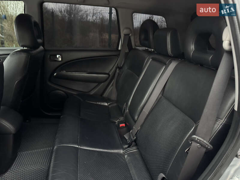 Внедорожник / Кроссовер Mitsubishi Outlander 2006 в Дрогобыче