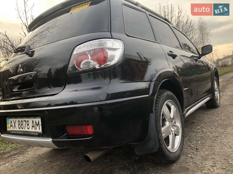 Позашляховик / Кросовер Mitsubishi Outlander 2007 в Харкові