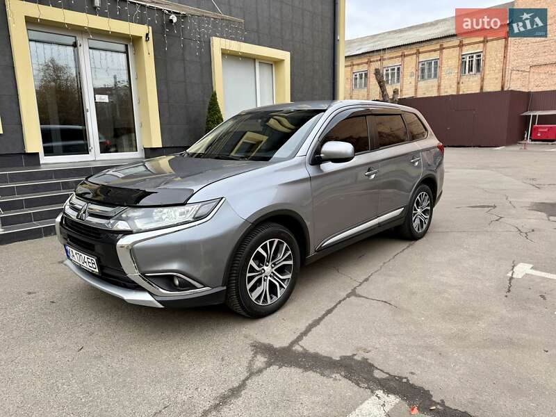 Внедорожник / Кроссовер Mitsubishi Outlander 2020 в Киеве фото 2 Внедорожник / Кроссовер Mitsubishi Outlander 2020 в Киеве