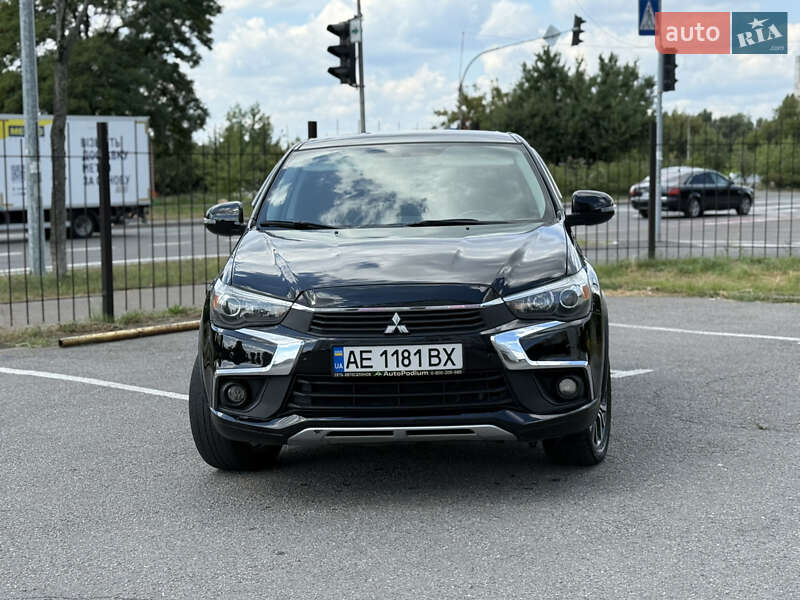 Внедорожник / Кроссовер Mitsubishi Outlander 2016 в Киеве фото 4 Внедорожник / Кроссовер Mitsubishi Outlander 2016 в Киеве