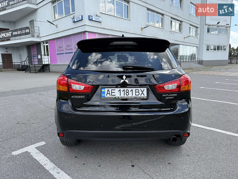 Внедорожник / Кроссовер Mitsubishi Outlander 2016 в Киеве фото 6 Внедорожник / Кроссовер Mitsubishi Outlander 2016 в Киеве