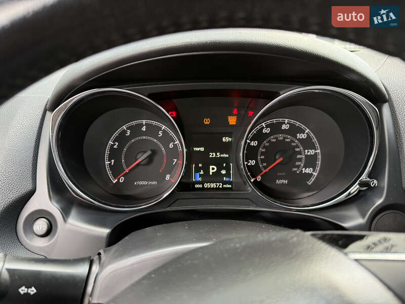 Внедорожник / Кроссовер Mitsubishi Outlander 2016 в Киеве фото 18 Внедорожник / Кроссовер Mitsubishi Outlander 2016 в Киеве