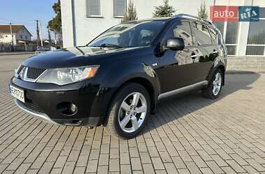 Позашляховик / Кросовер Mitsubishi Outlander 2007 в Житомирі
